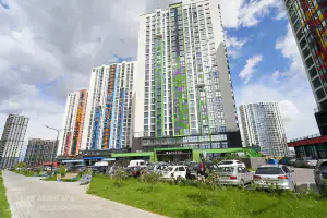Мира просп., Торговое помещение