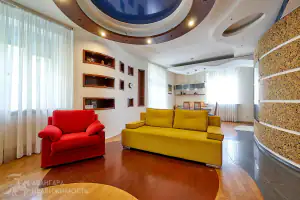 Минск, Независимости просп., д. 113, 3-комн.