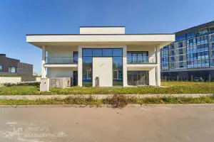 Продажа коттеджа в г. Минске, ул. Ратомская, дом